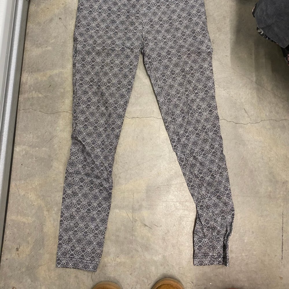 Patterned Panets - Picture 2 of 4